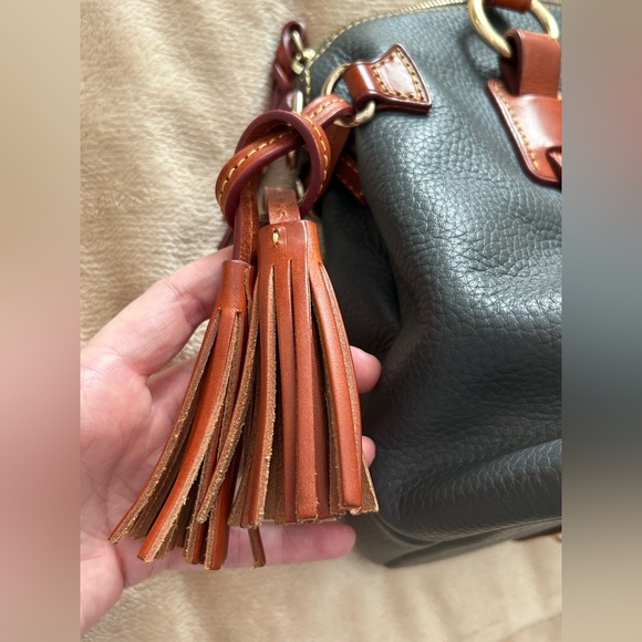 Dooney and Bourke Bristol satchel - Picture 3 of 12